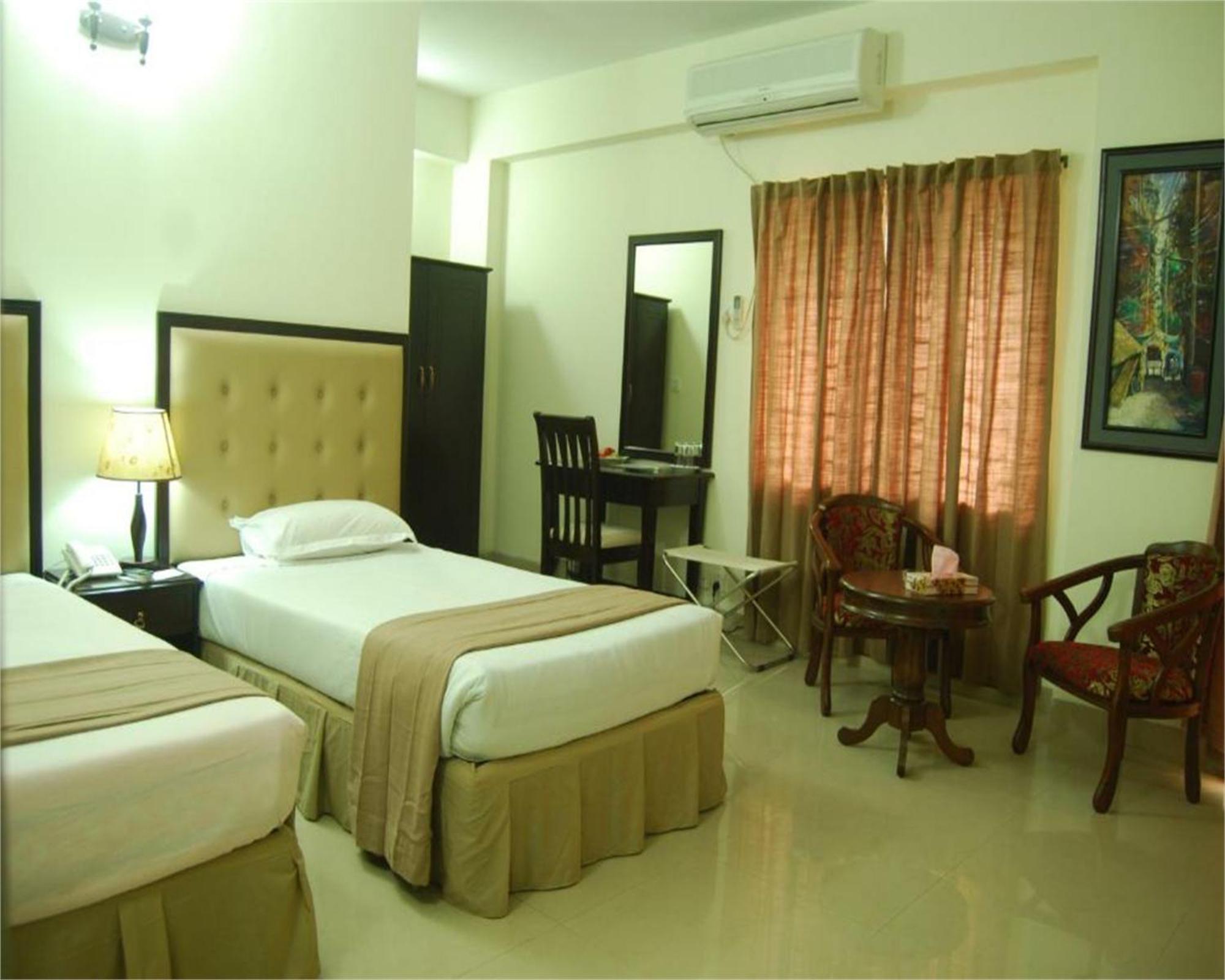 Ambassador Residency Hotel Csittagong Kültér fotó